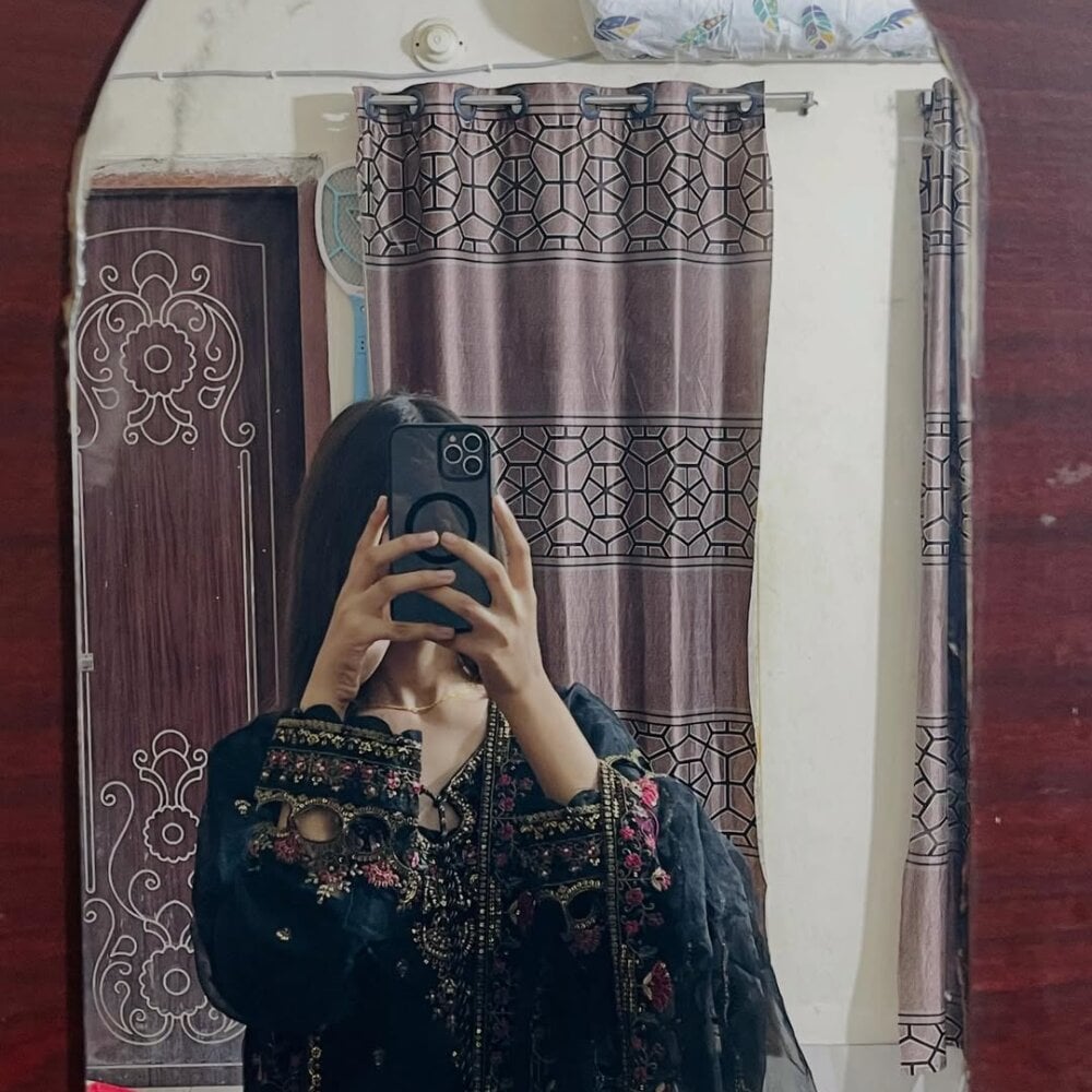 pornos.live sexy_dolx livesex profile in the-firm-of-sex cams