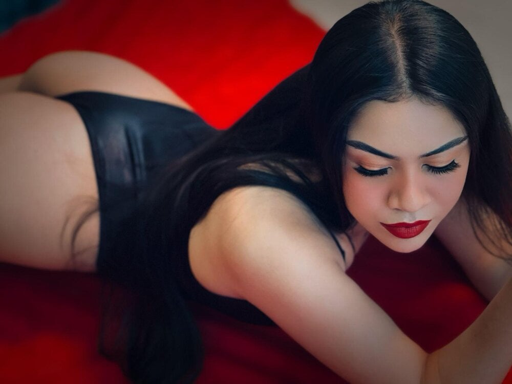 Live sex webcam photo for JesabellRojas #289867518