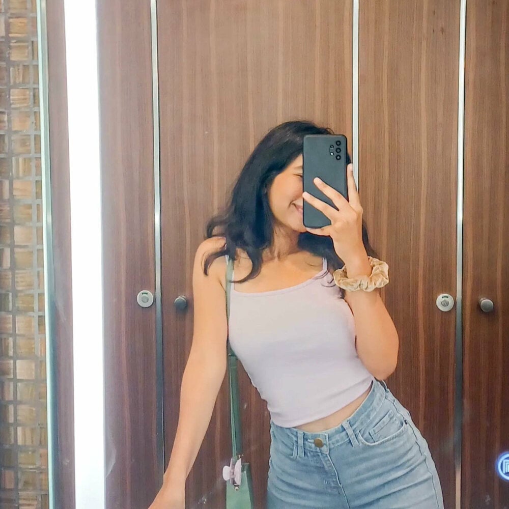 watchgirlcam.com asmaestrip livesex profile in hairy cams