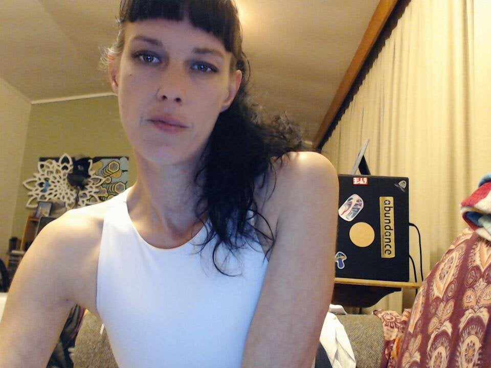 Jizzabelle 85