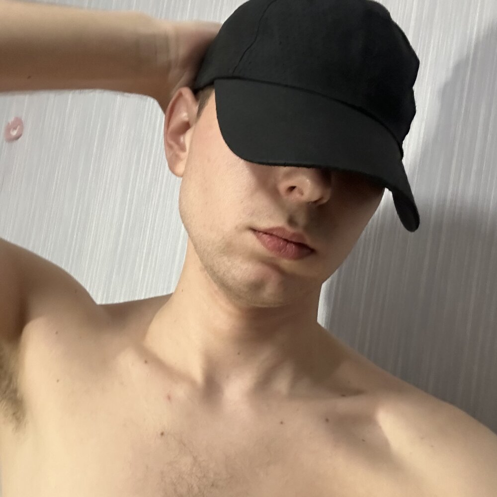 SprungChicken's Offline XXX Chat