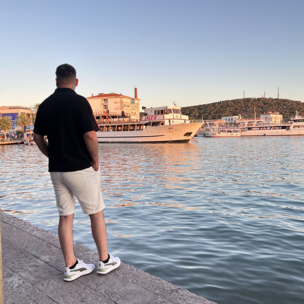 stripboy1b's Offline XXX Chat