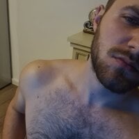 AlbertoMateo1's Offline Chat Room