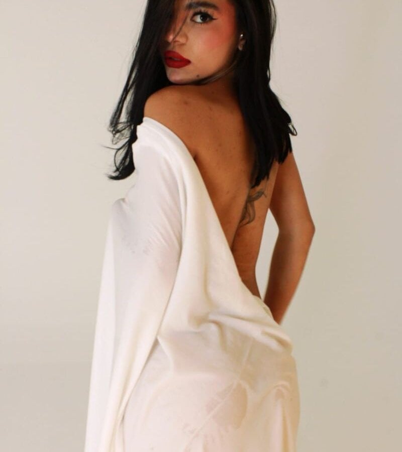 charlotte_line profile