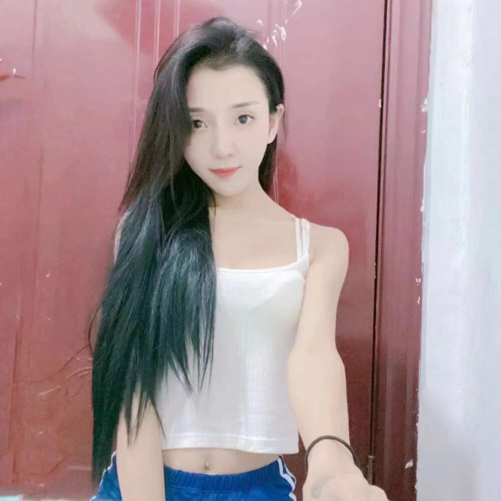 Emily521 🐘 adult cam chat