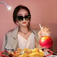 Fairy-xiaoxiong's Offline XXX Chat