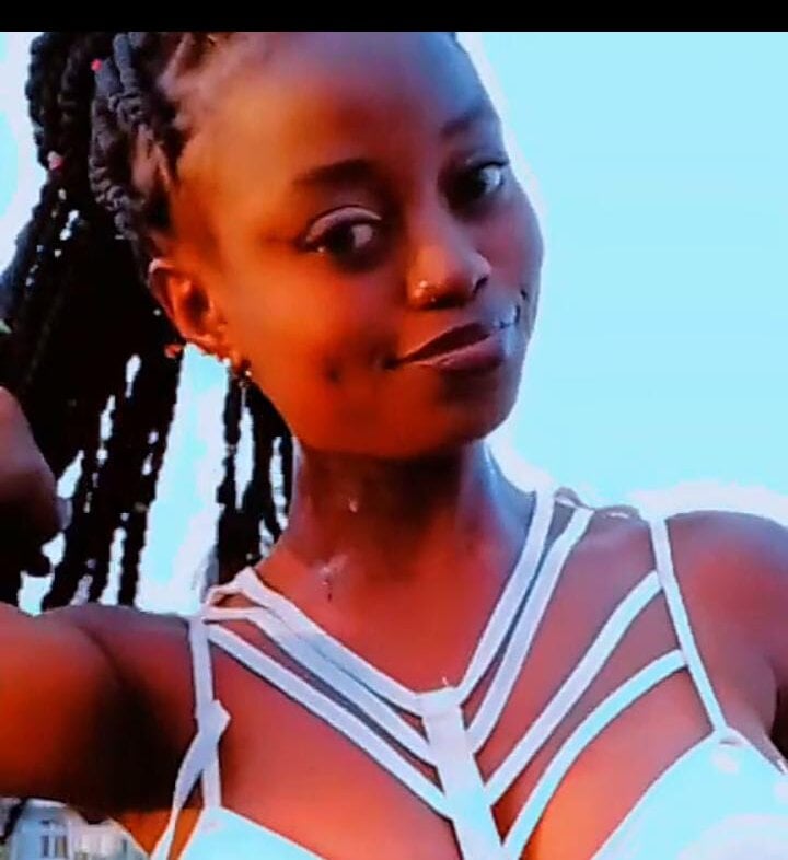 Lavine_ profile