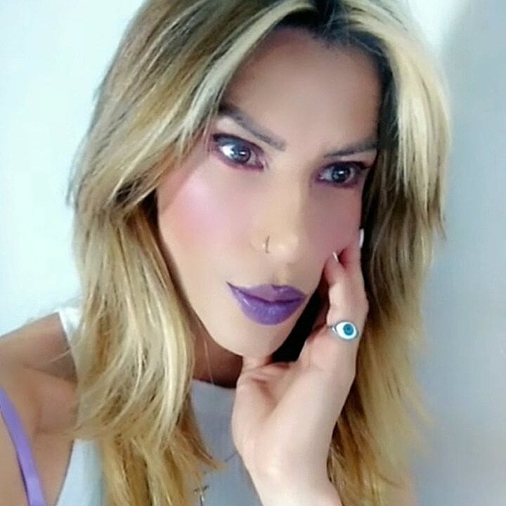 jadequeenn Chat Room offline