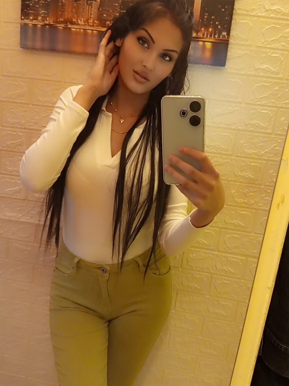 free6cams.com ana_beckett_ livesex profile in somewhere-in-the-southern-hemisphere cams