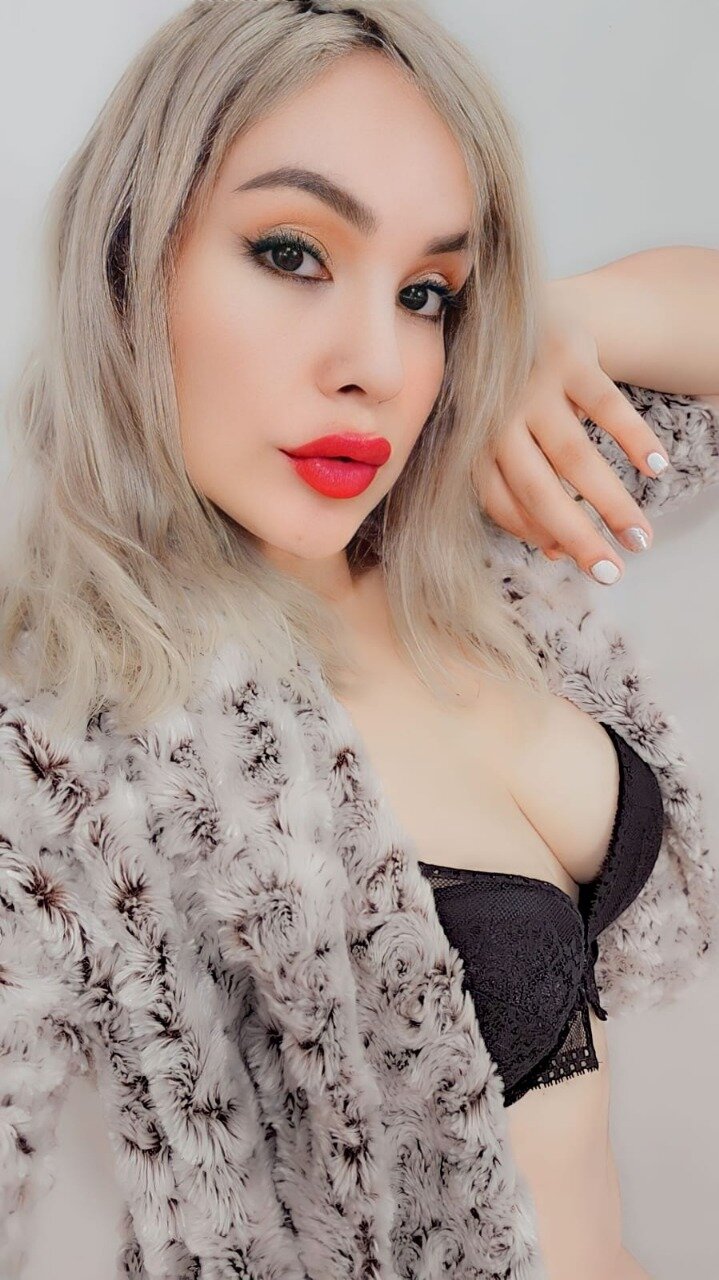 SophiNaughty
