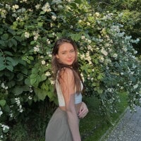 ChelseaDavy's Offline Chat Room