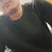 LargeElectrolyte7's webcam live show