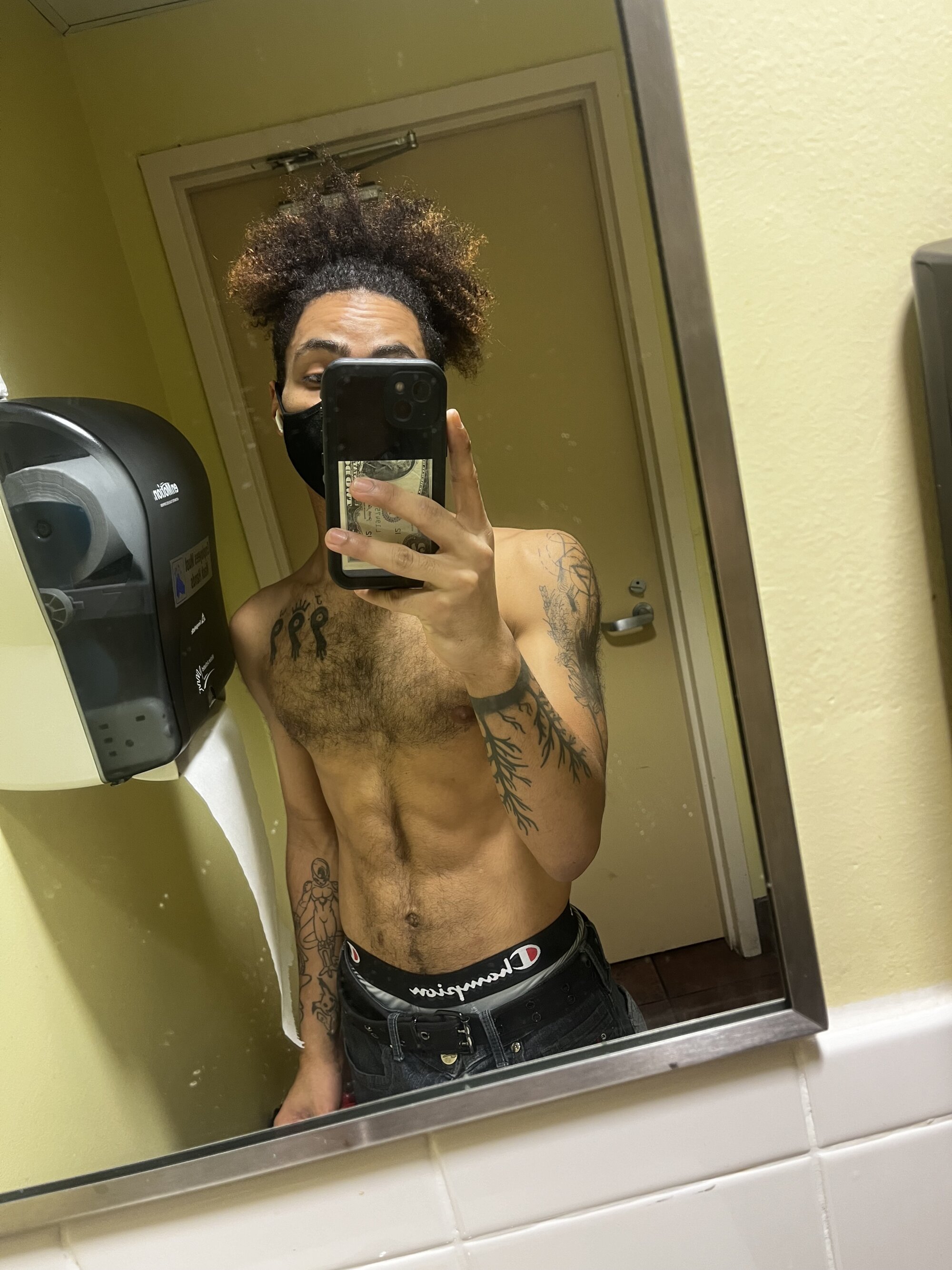 Eroticfox999