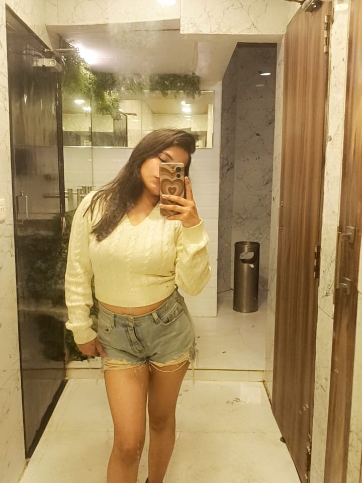 Gunjan_01's Offline XXX Chat