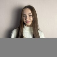 AlianaBates offline chatrum