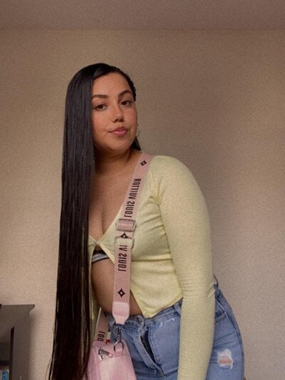 Camylanys28 Couple Colombian Nude Webcam