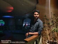 Nazeer8897's webcam live show