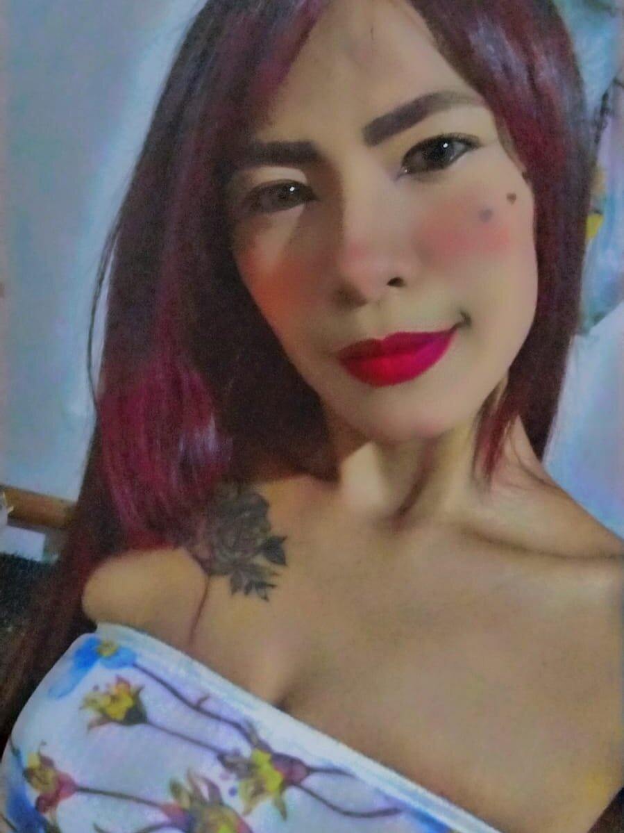 livesex.fan ayleenpradocm livesex profile in brown-hair cams