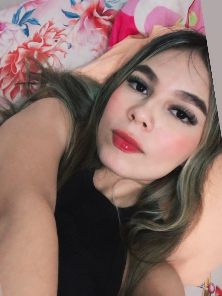Samantha_Party's Offline XXX Chat