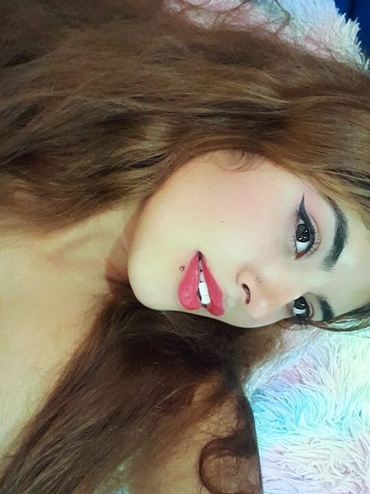 Offline XXX chat yuriandmyboy
