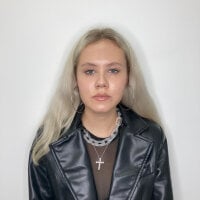 AnabelRouss' Offline Chat Room