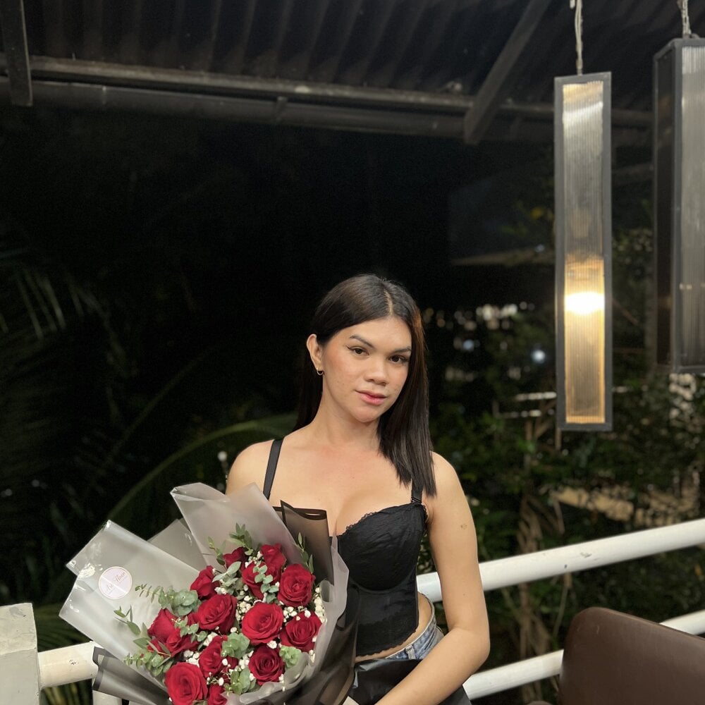 kylie_necor Obrolan XXX Offline