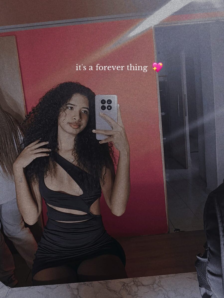 stripchat tifany_gomez webcam profile pic via glamcambabes.com