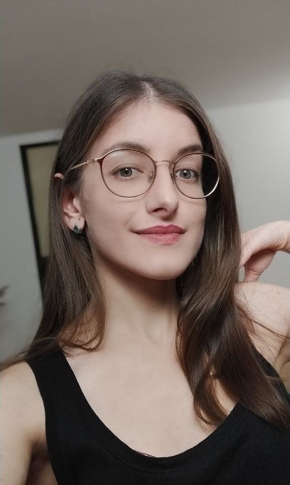 softness_lilly 🧢 online naked chat