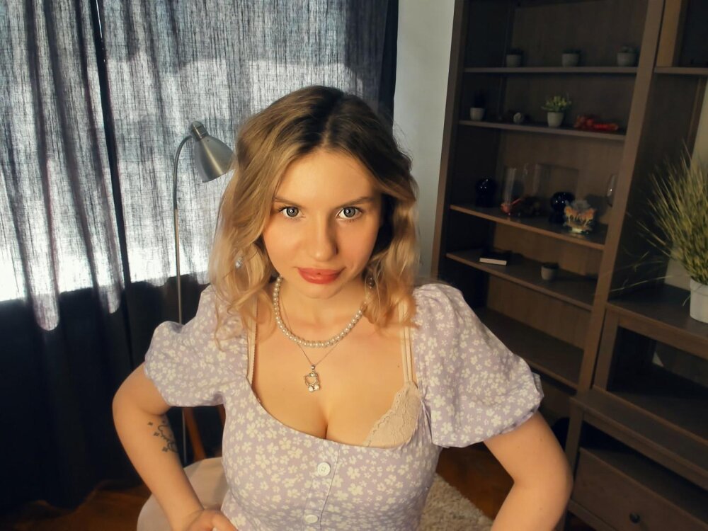 KatherlneLee ♋ nude show