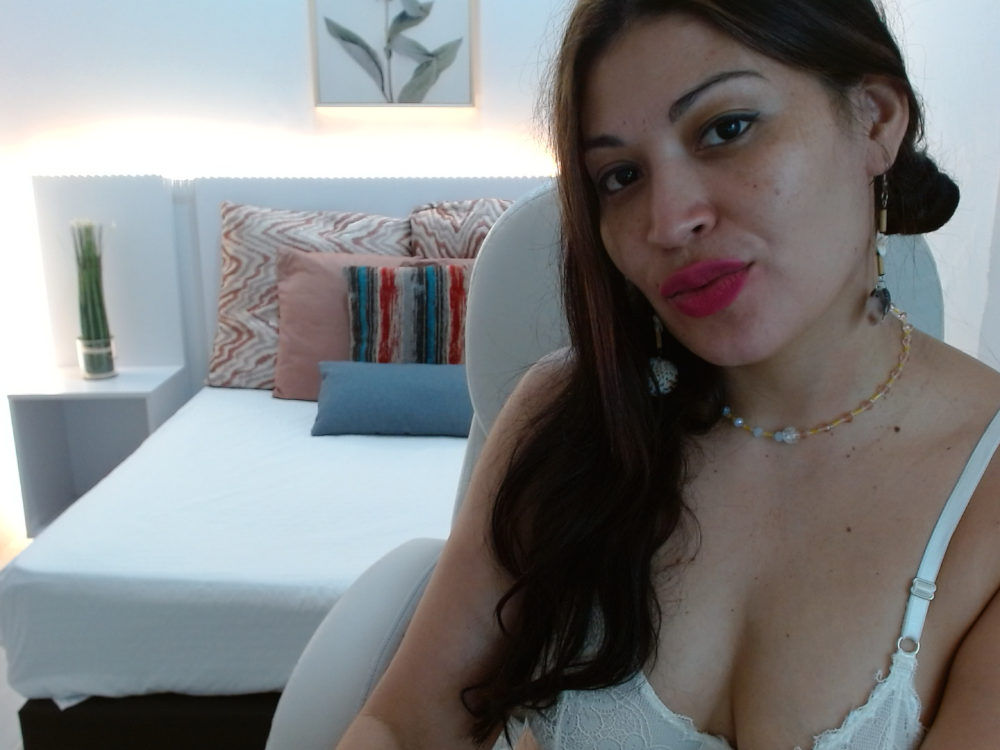 sophia_hadid's webcam live show