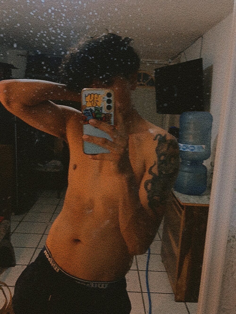 Elvergudoz342's Offline XXX Chat