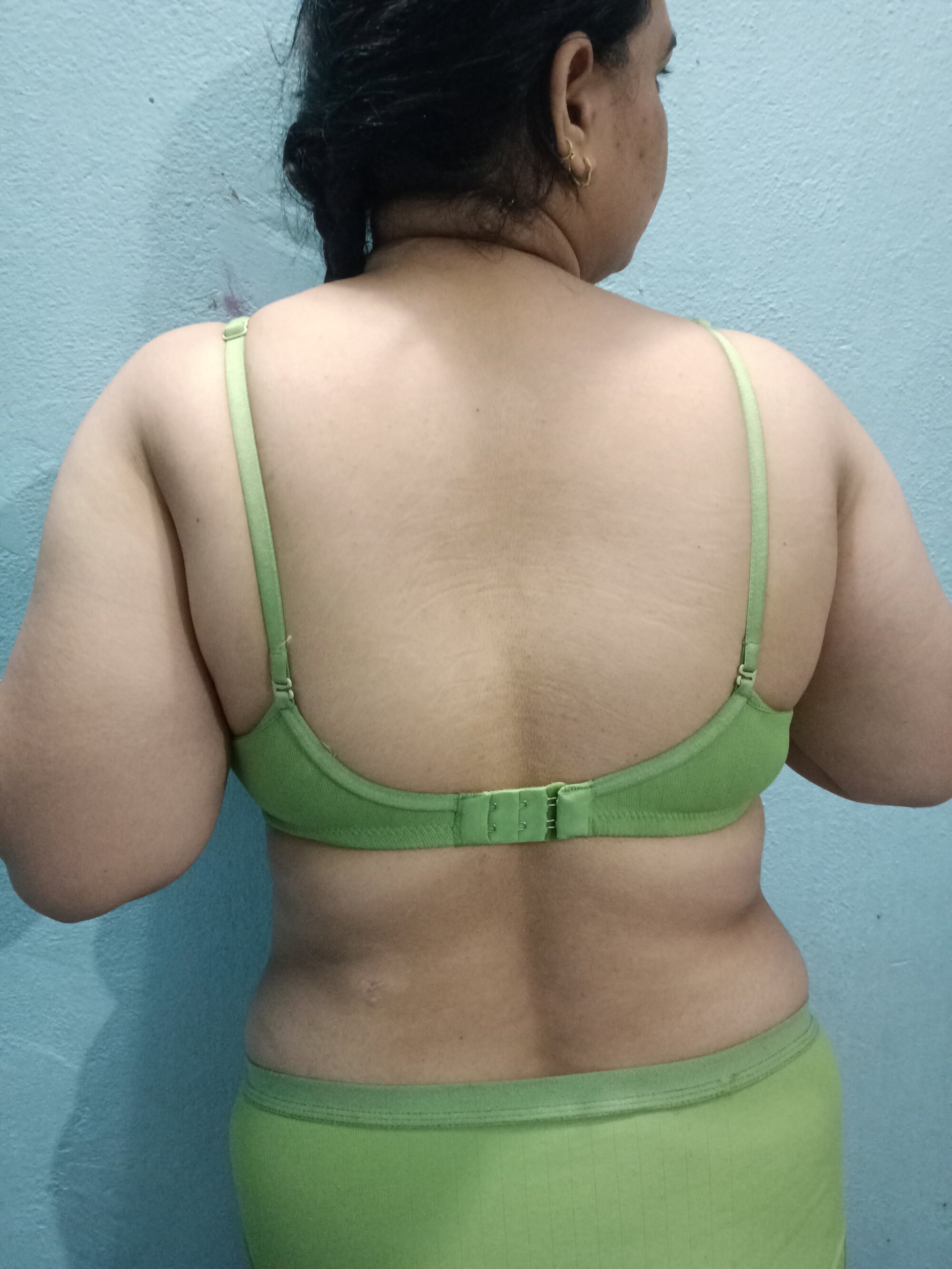 Isikathakur
