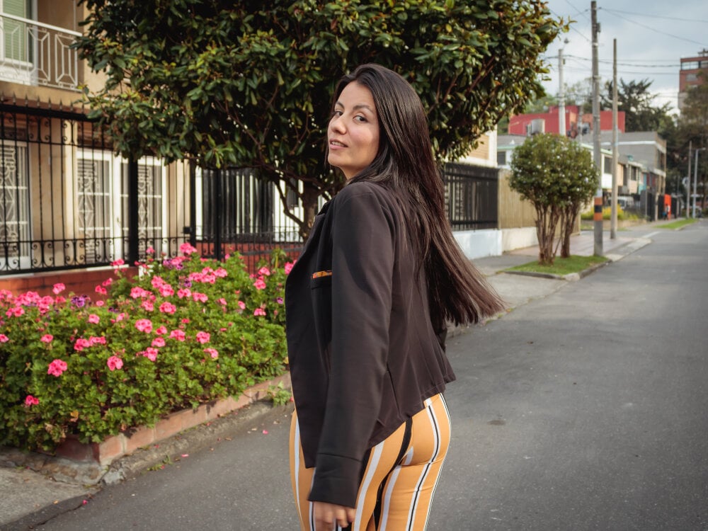 amateursex-livecam.com margarettcooper_ livesex profile in granny cams