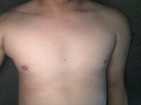 lucasssromo's webcam live show