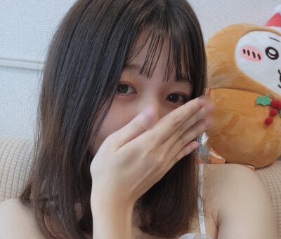 Sakura_love18 on StripChat