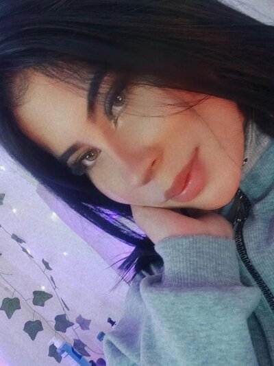 evesiclaiir from stripchat