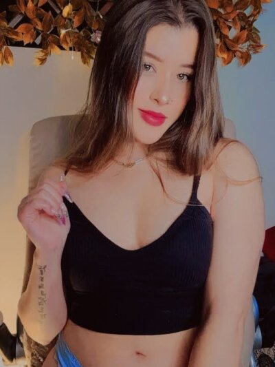 Allydiaz_19 - Stripchat Girl 