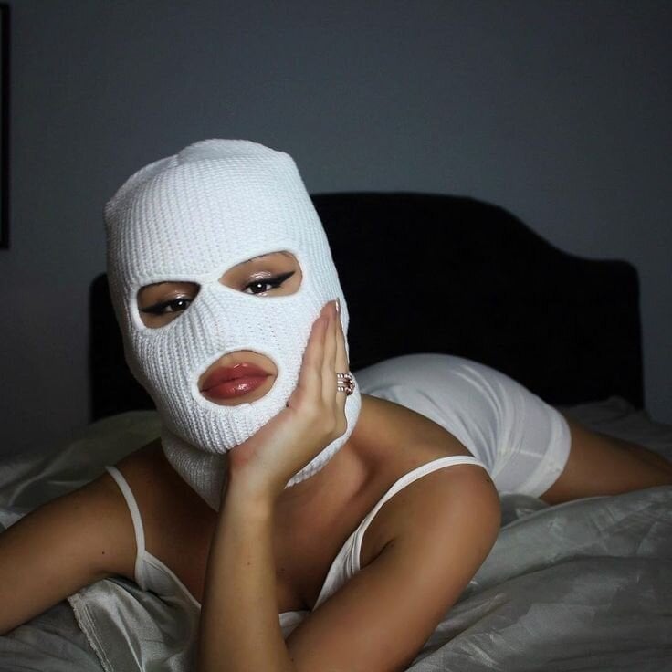 amira_samir's Offline XXX Chat