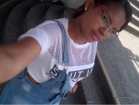 perla_alvarez1's Offline Chat Room