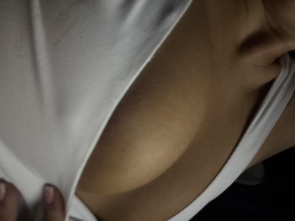 blueeyedcurlybrunette: офлайн-секс-чат