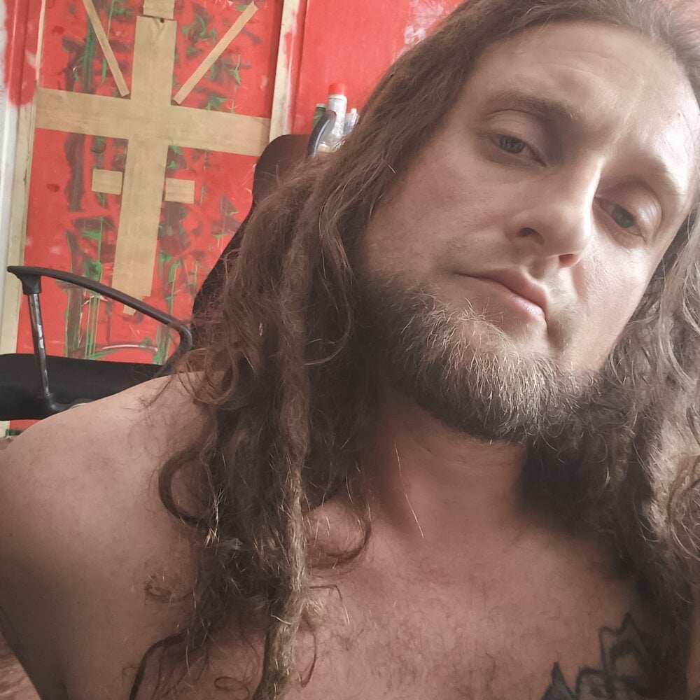 ozomitro from stripchat