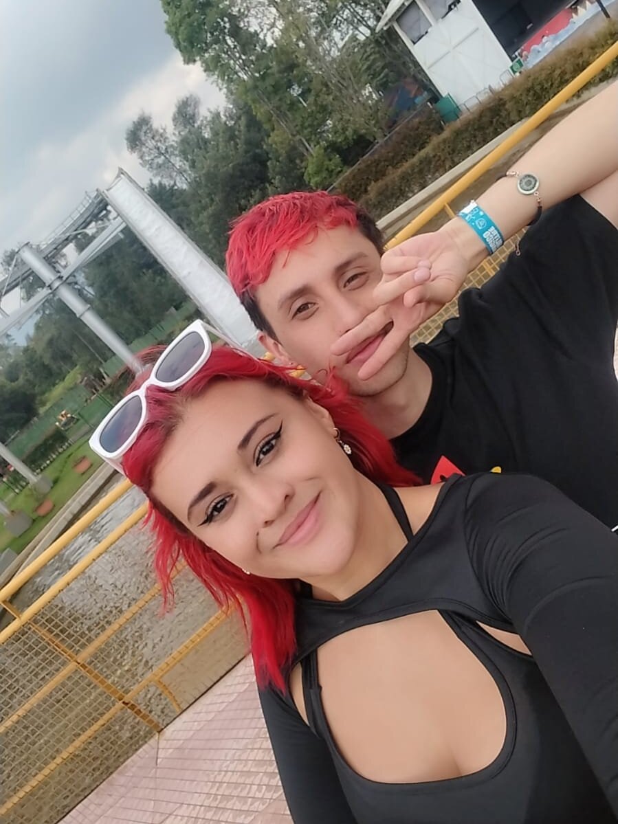 melissa_n_matteo's Offline XXX Chat