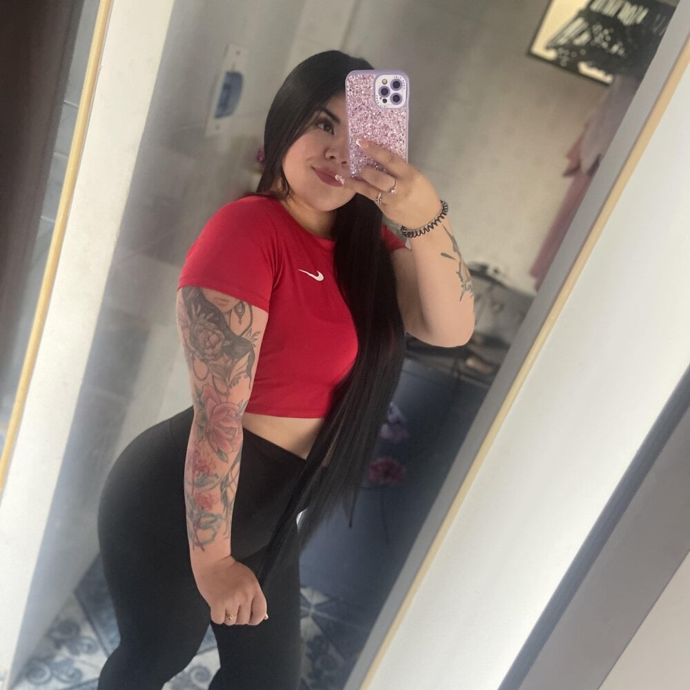 elizabeth_7even01 offline XXX-chatje