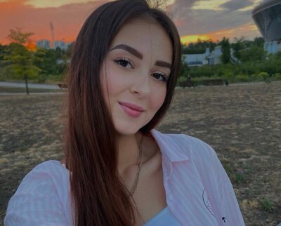 elletteashworth from stripchat