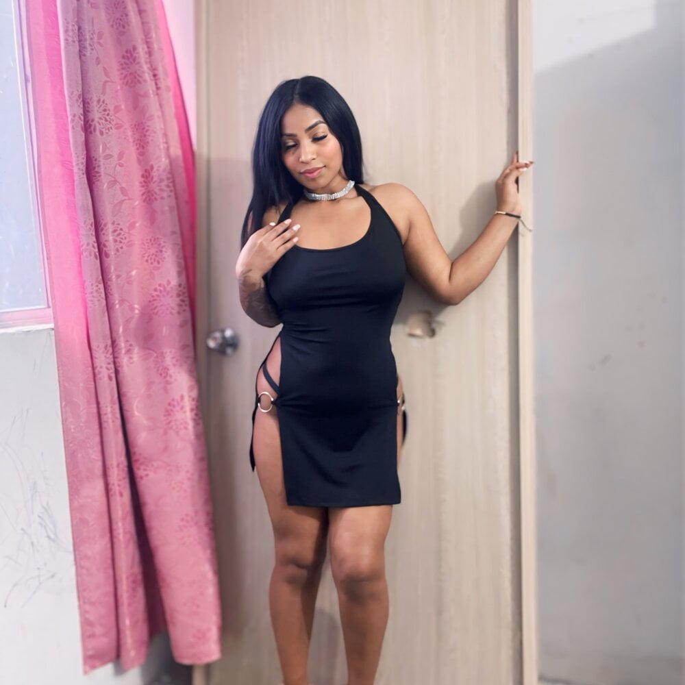 Miss_Abigail_'s Offline XXX Chat