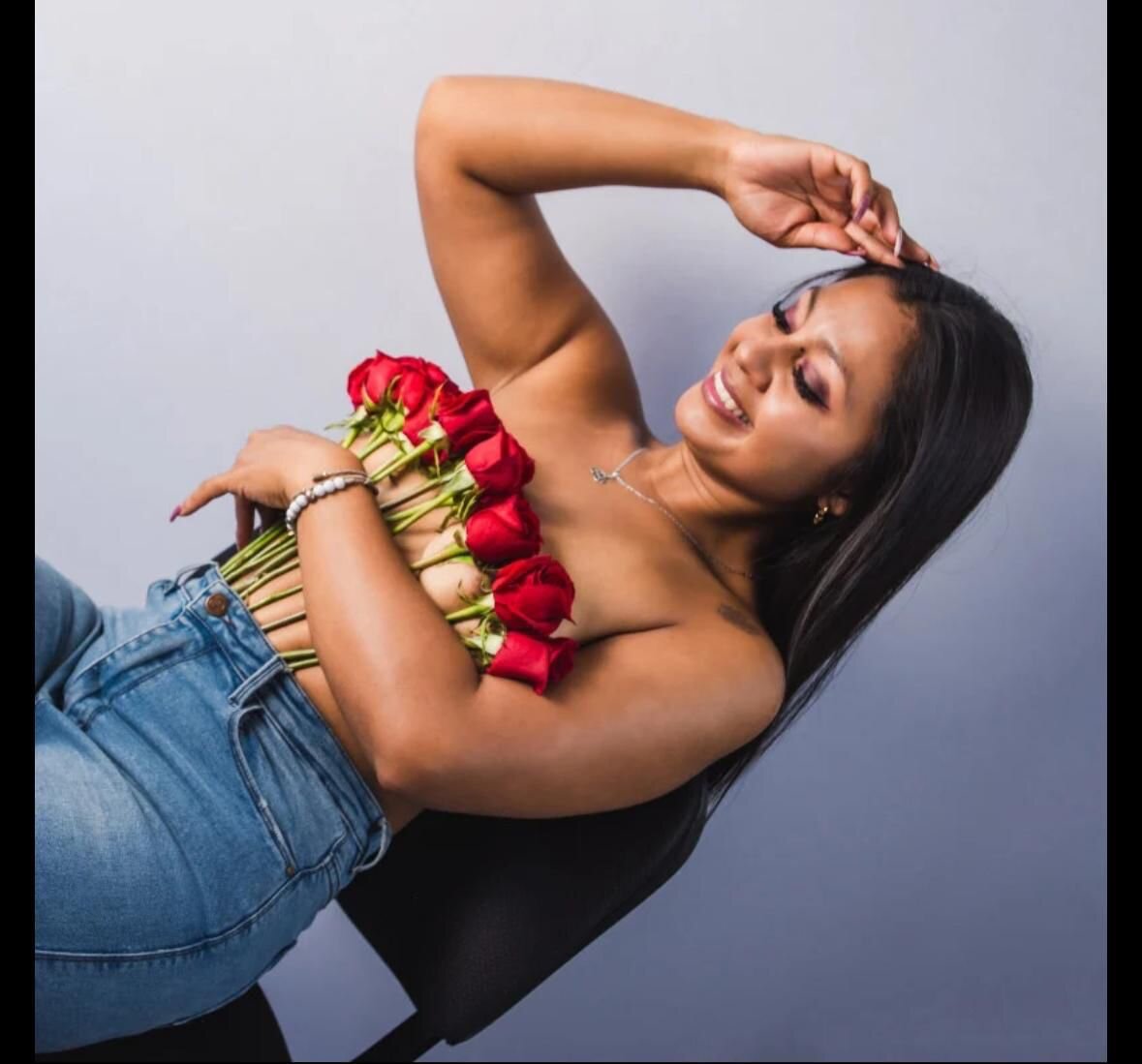 Paulina_jones1