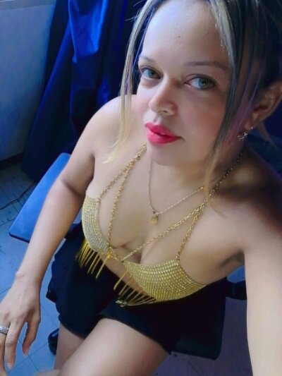 shikannyparis stripchat zoeobrian
