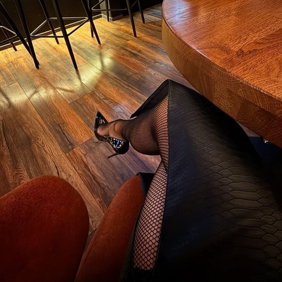 sexcam3d.net lana_heels livesex profile in blond-hair cams