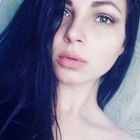 Taylor_Qw's Offline Chat Room