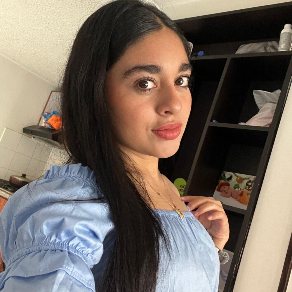 lilyconnor profile
